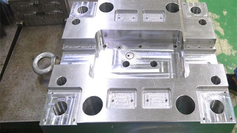 深圳精密模具批发：揭秘其背后的技术奥秘与选购要点