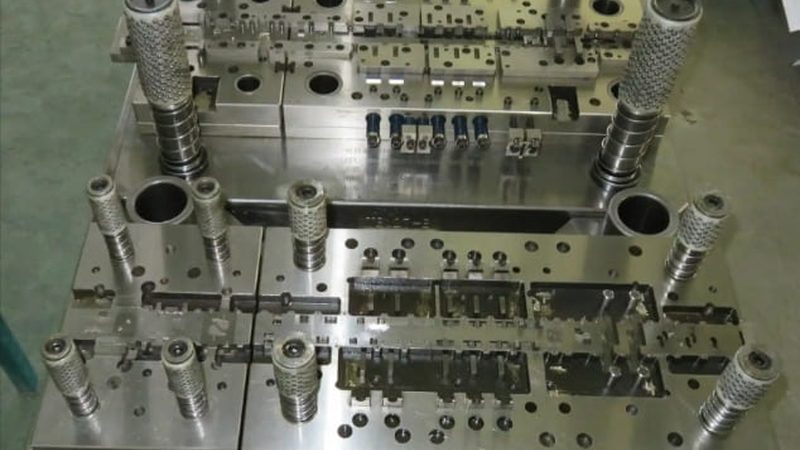 双色注塑件毛边产生的原因及预防措施